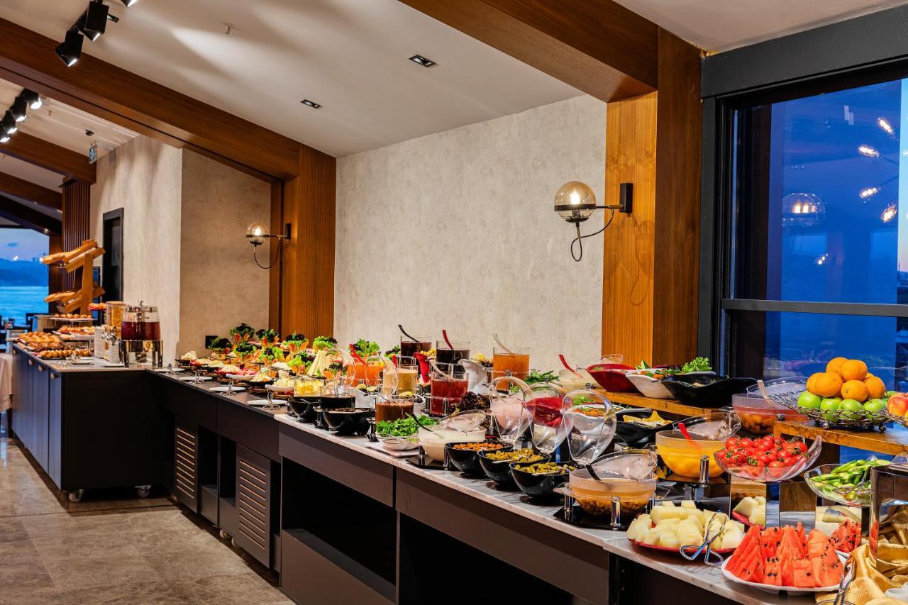 Demiray Hotel Old City Istanbulská provincie Exteriér fotografie A buffet at a hotel