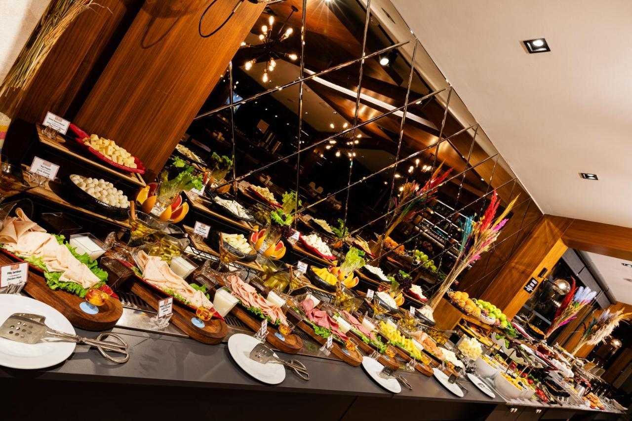Demiray Hotel Old City Istanbulská provincie Exteriér fotografie A buffet at a restaurant